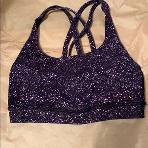 Lululemon sports bra